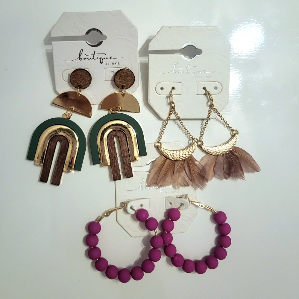NWT BKE Boutique Buckle Bundle of 3 earrings Arched, Feather and Fuchsia Earring